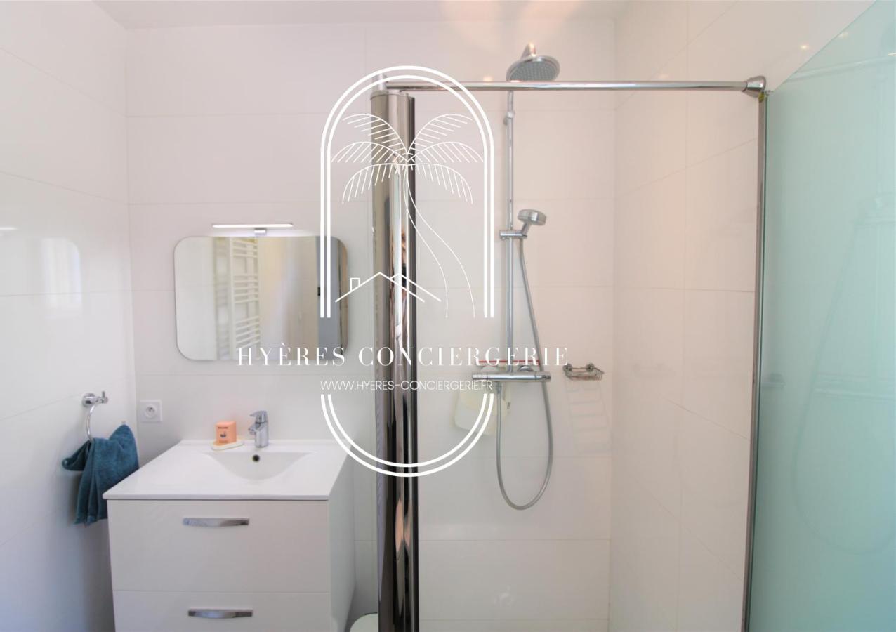 Villa Antoine Appartement Rdj Vue Mer Clim Wifi Parking Plage 50M La Garonne Le Pradet Exterior photo