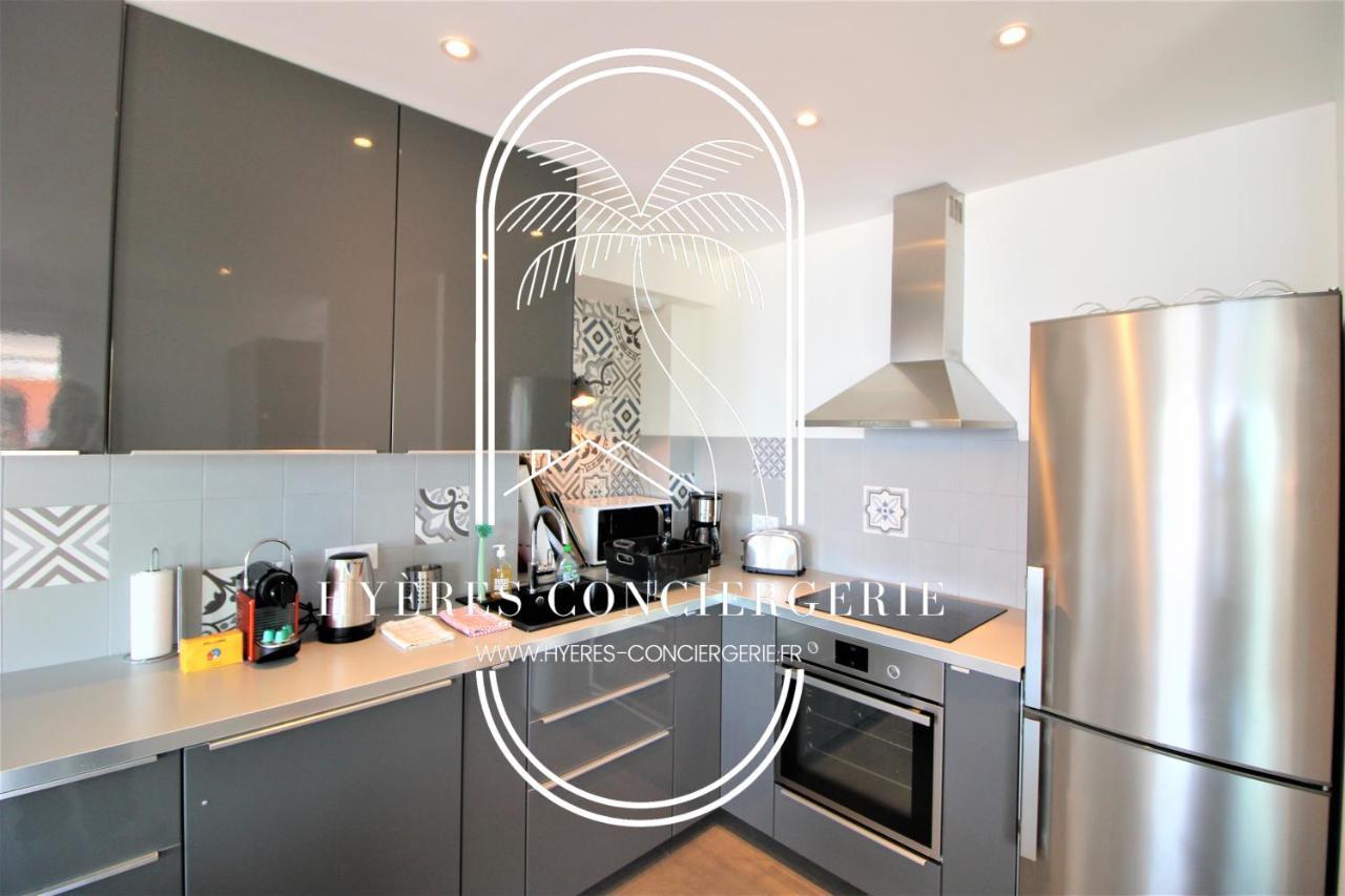 Villa Antoine Appartement Rdj Vue Mer Clim Wifi Parking Plage 50M La Garonne Le Pradet Exterior photo